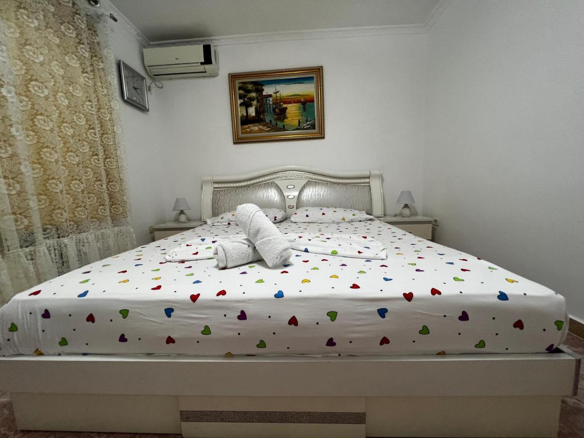 Boulevard Apartment Tirana Kültér fotó