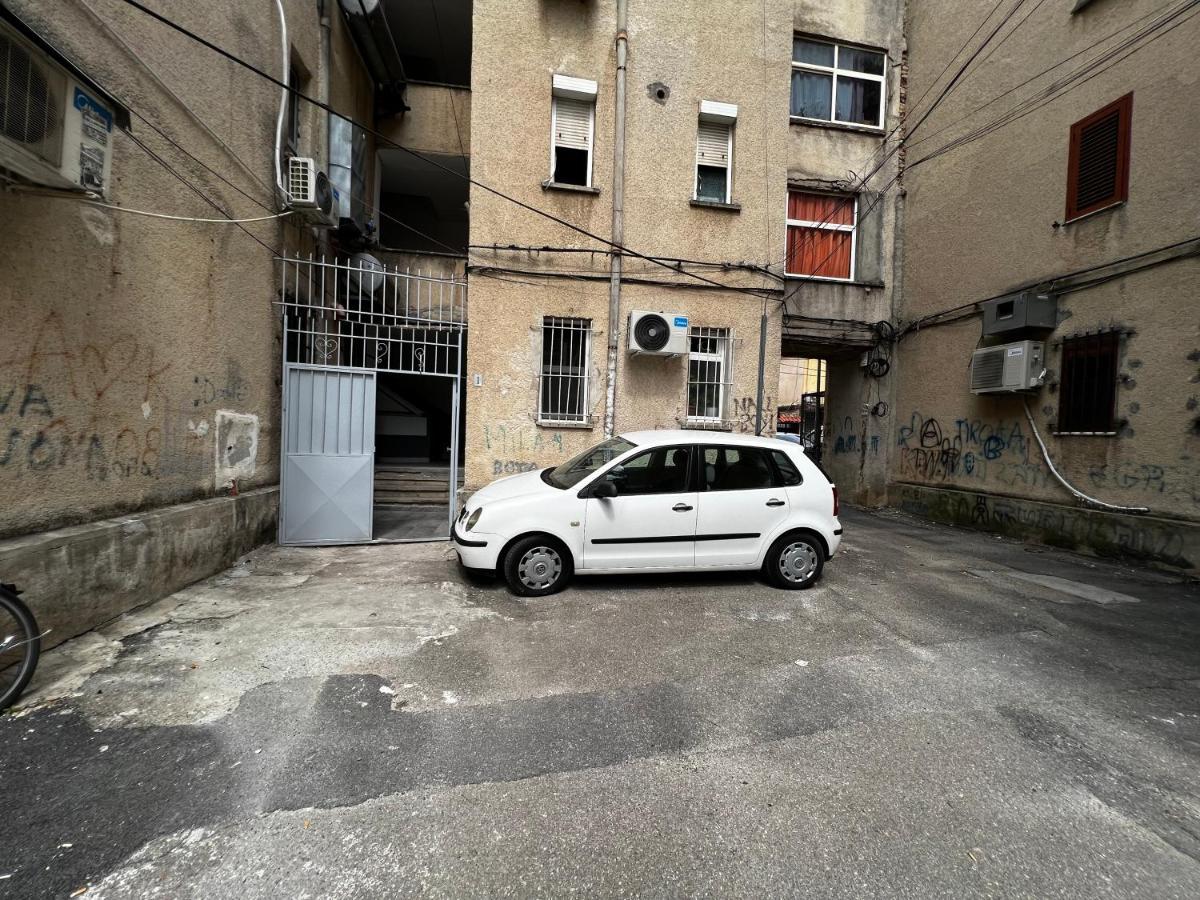 Boulevard Apartment Tirana Kültér fotó