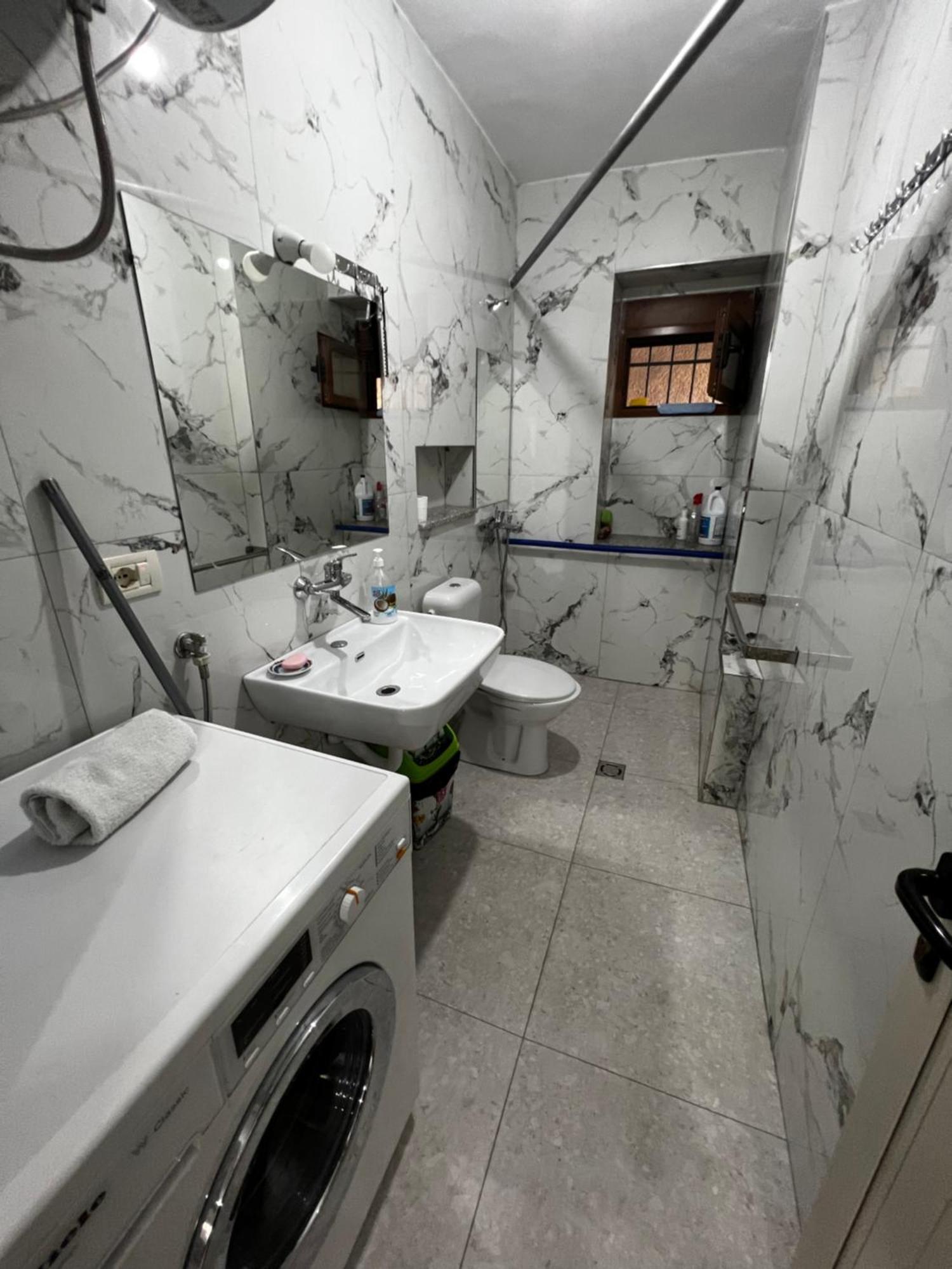 Boulevard Apartment Tirana Kültér fotó